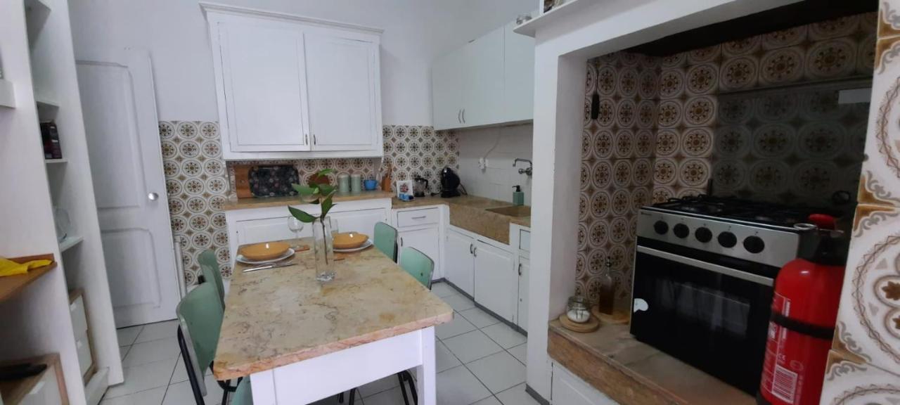 Sunny Terrace Apt, Close To Downtown! 2 Bedroom Flat Lisboa エクステリア 写真