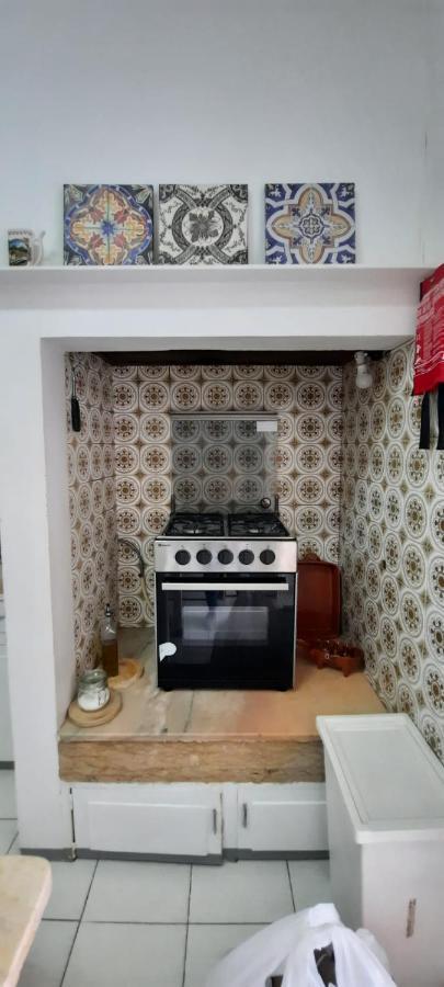 Sunny Terrace Apt, Close To Downtown! 2 Bedroom Flat Lisboa エクステリア 写真