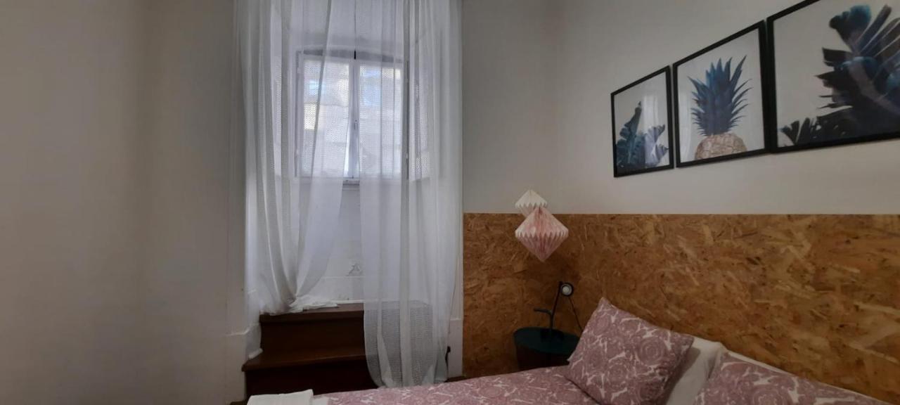 Sunny Terrace Apt, Close To Downtown! 2 Bedroom Flat Lisboa エクステリア 写真